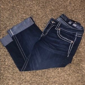 Miss Me Signature Cuffed Capri